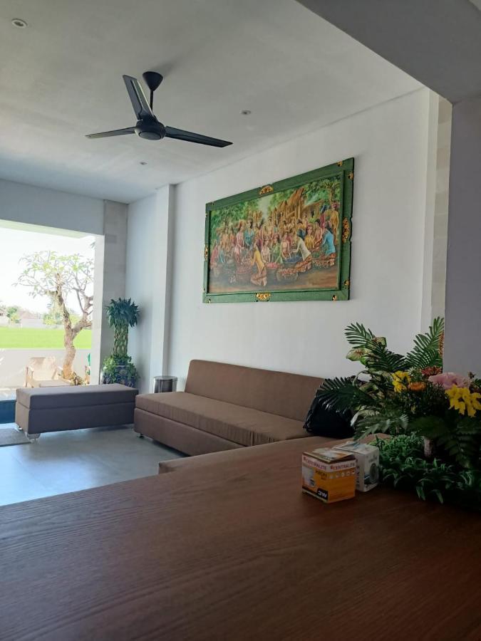 The Kd Suites & Coffee Shop Munggu Экстерьер фото