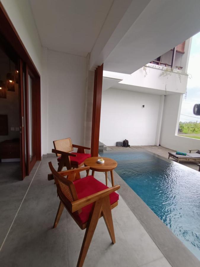 The Kd Suites & Coffee Shop Munggu Экстерьер фото