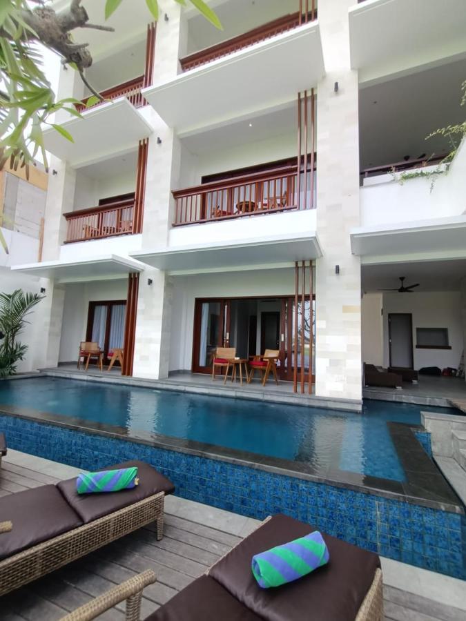 The Kd Suites & Coffee Shop Munggu Экстерьер фото