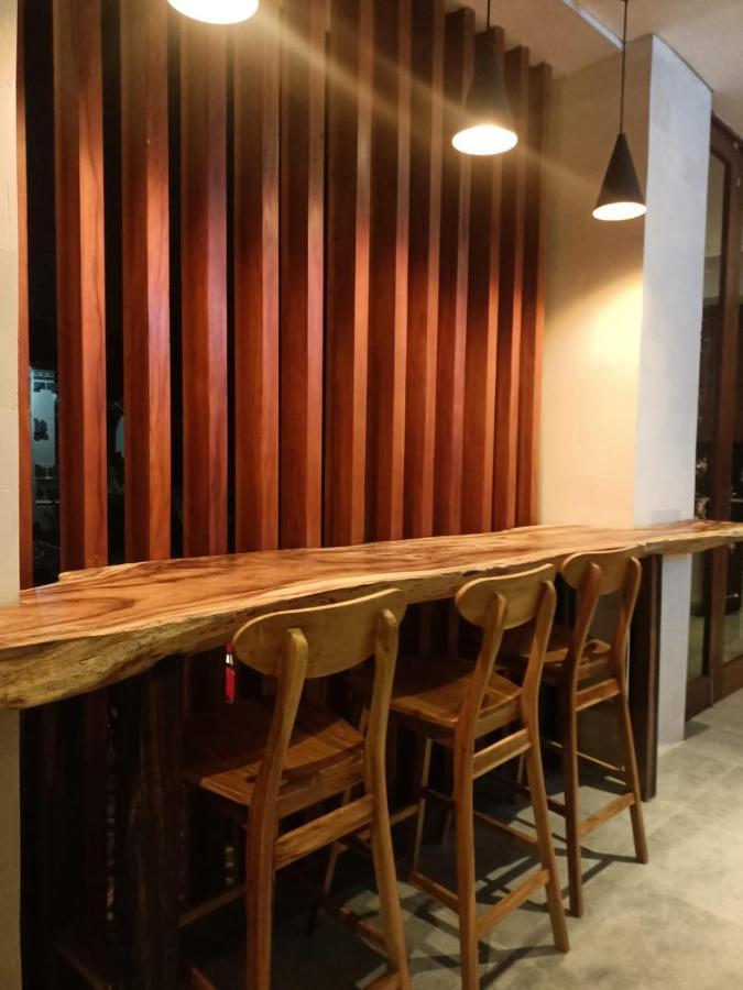 The Kd Suites & Coffee Shop Munggu Экстерьер фото